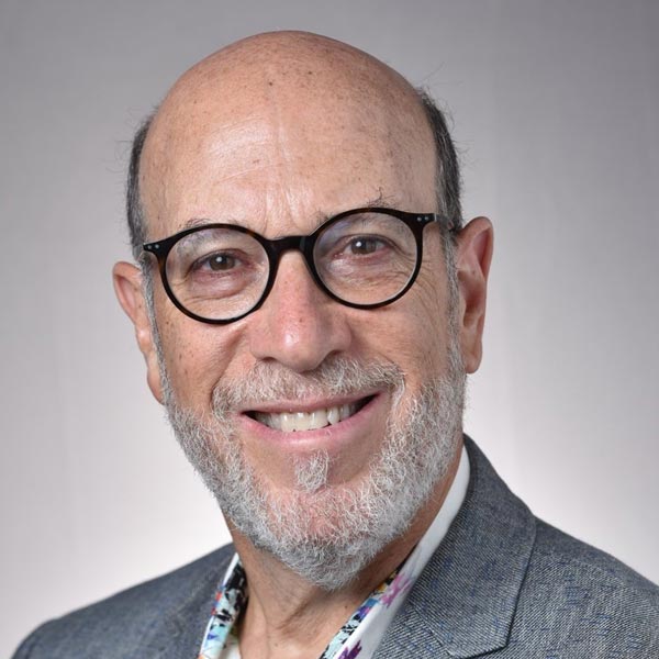 Episode 73 Edward Zuckerberg Providing a Great Patient Experience, Adopting Technology